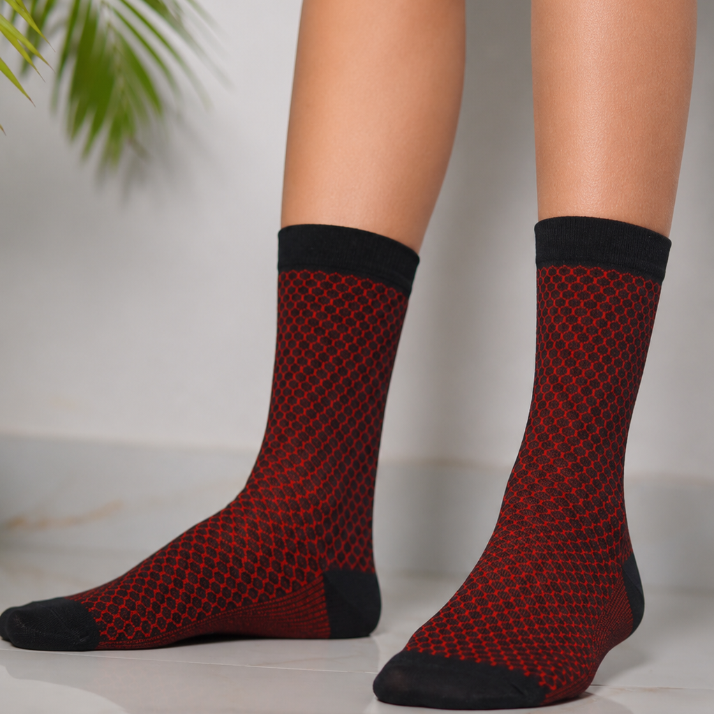 Pair Of 3 Textured Bamboo Cotton Socks Light Blue, Black And Red.