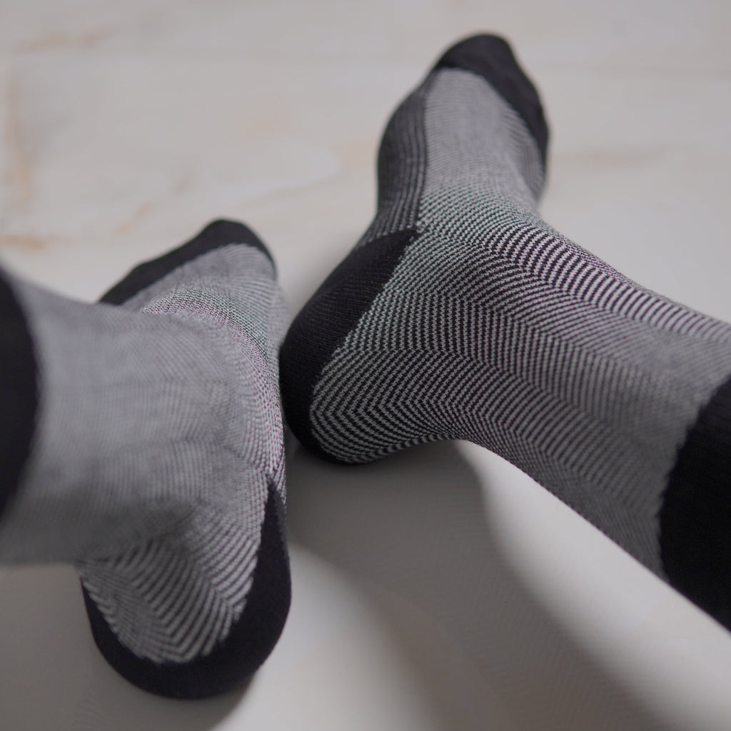 Pair Of 3 Textured Bamboo Cotton Sock Red, Black and Navy Blue.
