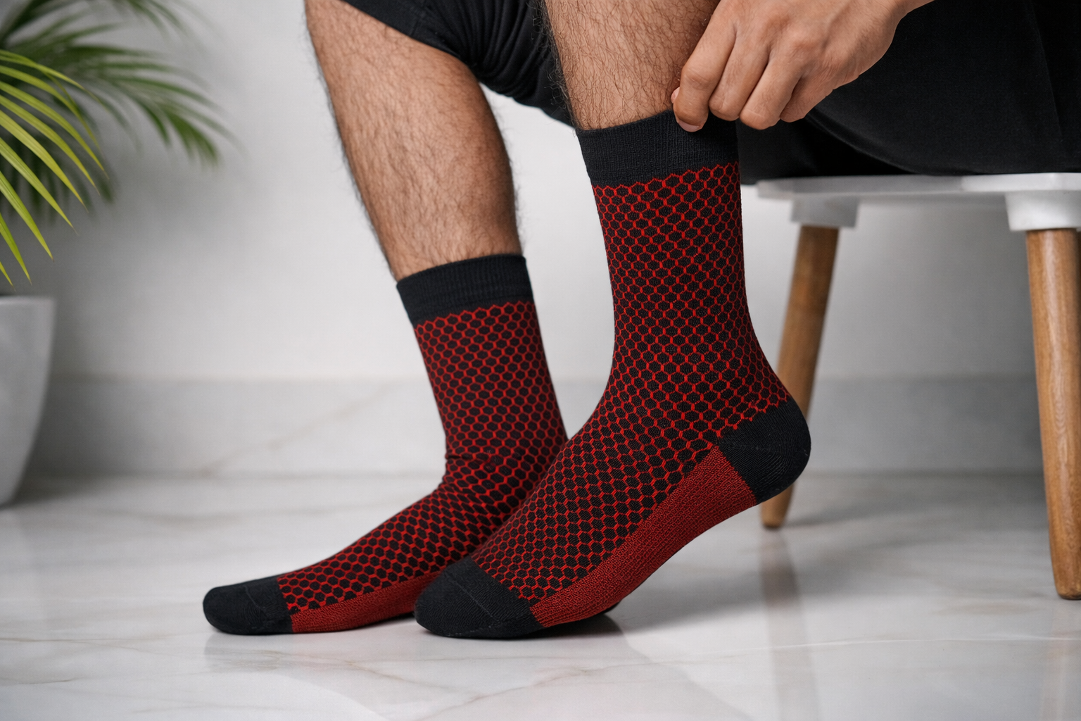 Red Honeycomb Bamboo Cotton Socks